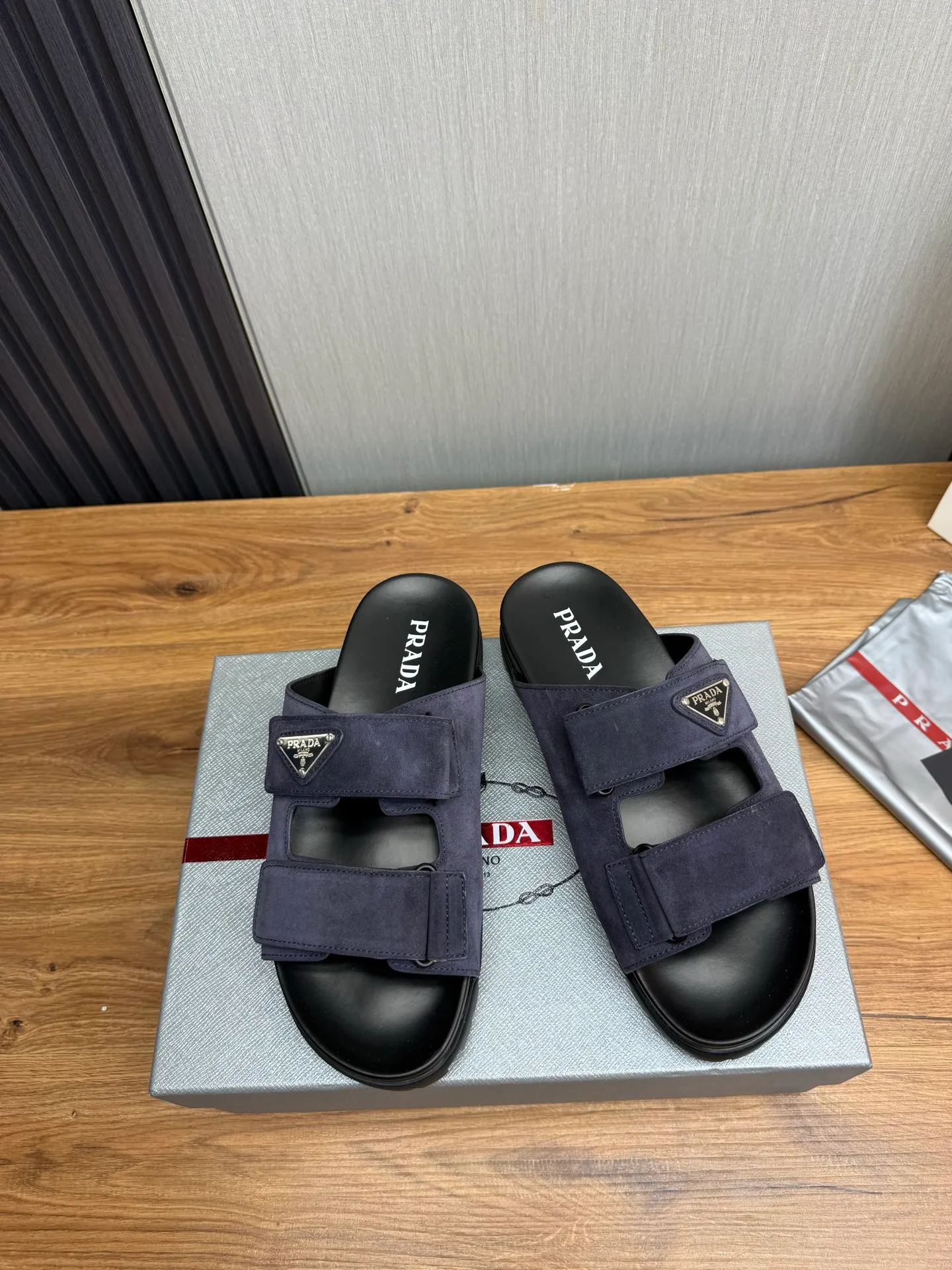 Men's shoes 💰440💰 ＰＲＡＤＡPrada - popular men's slippers hot sale 🔥 🩴Official website one to one production 38-45 sizes 45 46 🉑️Customized!